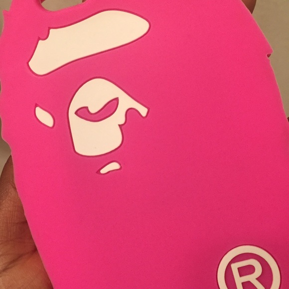 ✨Sale✨*RESERVED*Pink Bape Head iPhone 6/6s Case