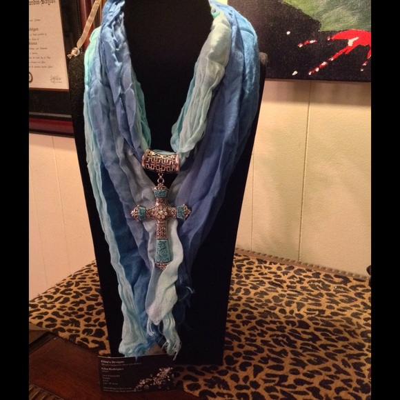 Scarf - Picture 2 of 2