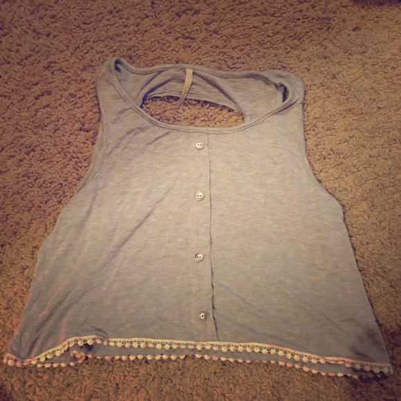 Crop top