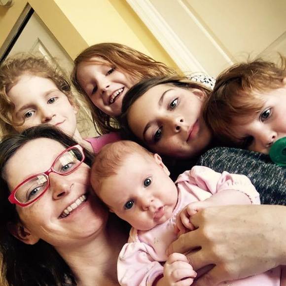 Meet your Posher, Connie