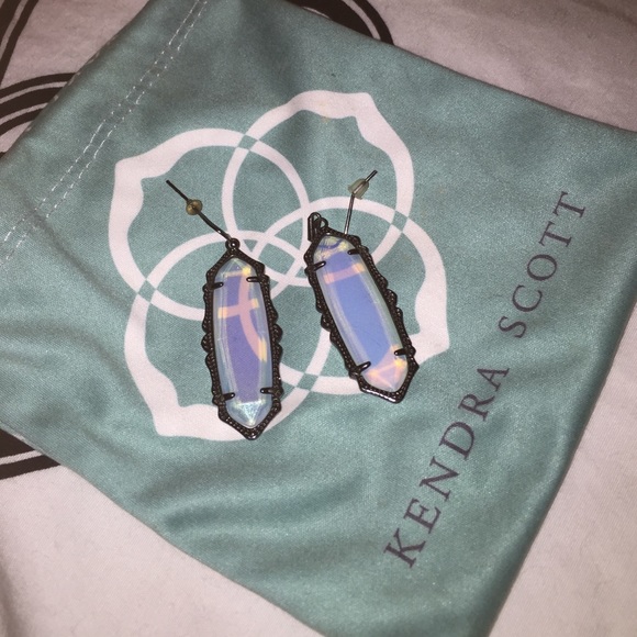 Kendra Scott Fran earrings