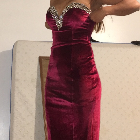 red velvet homecoming dress