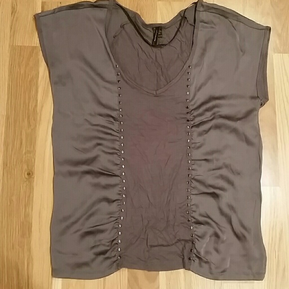 Gray Satin Cotton top