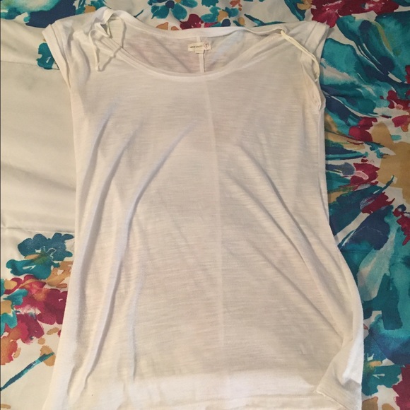 Aerie t-shirt - Picture 1 of 1