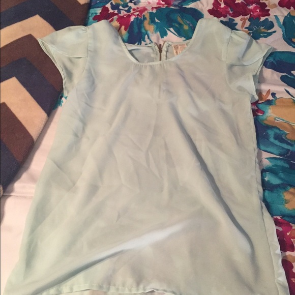 Blouse - Picture 1 of 2