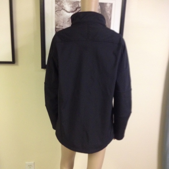 Black Jacket. - Picture 2 of 3