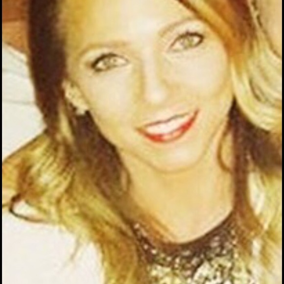 Meet your Posher, Maria - Picture 1 of 1