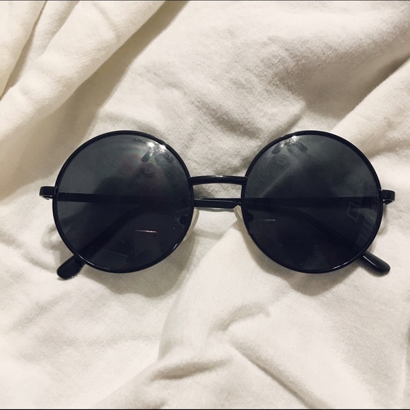 Round Retro Sunglasses