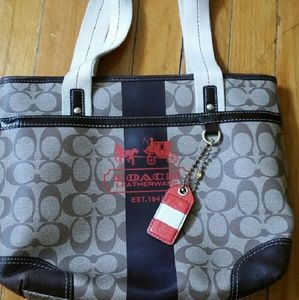 ❎❎Sold❎❎Authentic coach bag