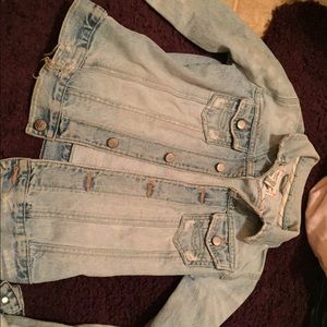 Abercrombie and Fitch cropped jean jacket