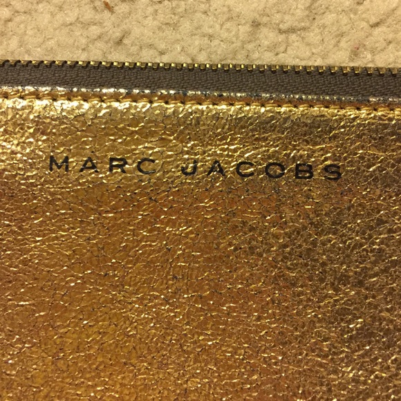 Marc Jacobs glitter cosmetic case - Picture 2 of 3