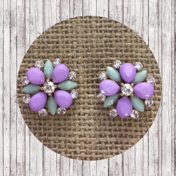 Flower Earrings ✨