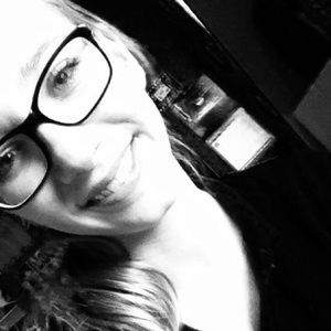 Meet your Posher, Astraya