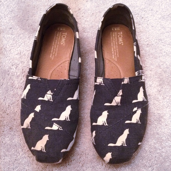Wolf/Dog Navy TOMS (dark blue)