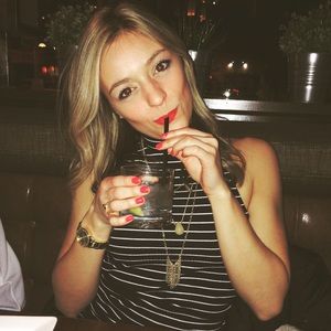 Meet your Posher, Addison