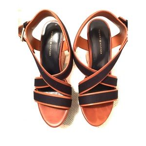 Tommy Hilfiger Wedges Size 6.5