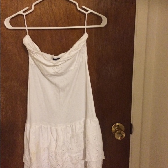 Cute white dress for sale