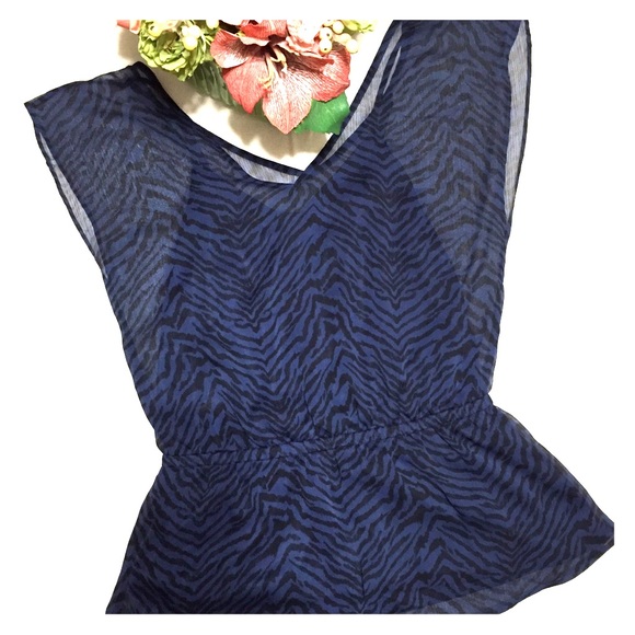 EXPRESS Blouse
