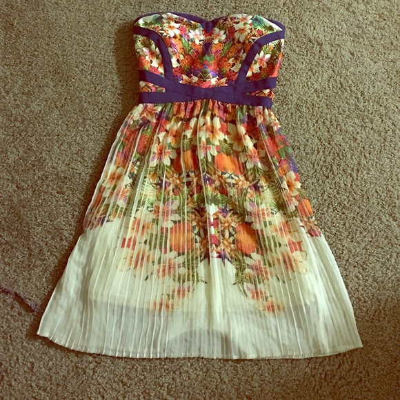 Wow couture spring dress