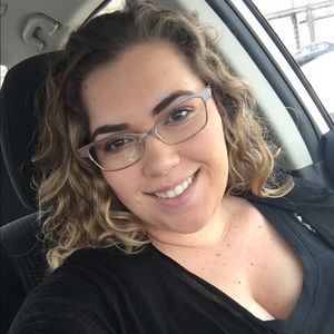 Meet your Posher, Shelby