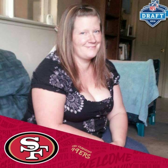 Meet your Posher, Jennifer - Picture 1 of 1