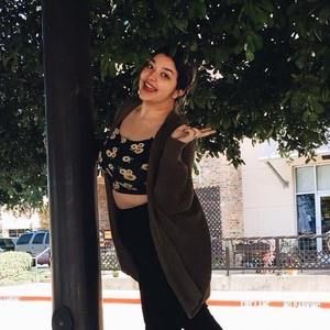 Meet your Posher, Gina