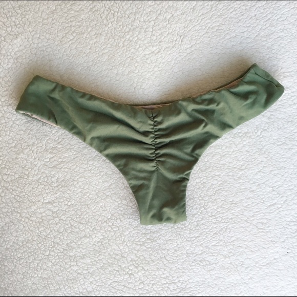 Midori Brayden bottom