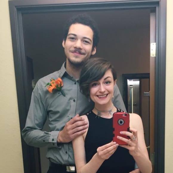 Meet your Posher, Kelly ๐ต๐ป - Picture 6 of 7