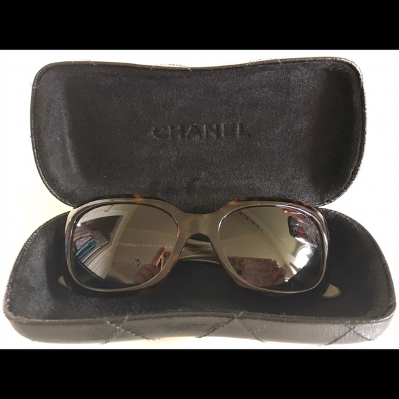 SUNGLASSES - Authentic!!