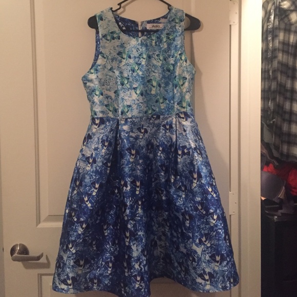 LULU's dress only worn once to church on Easter.