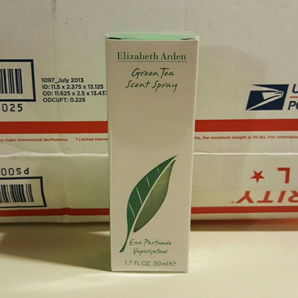 Elizabeth Arden Green Tea scent spray