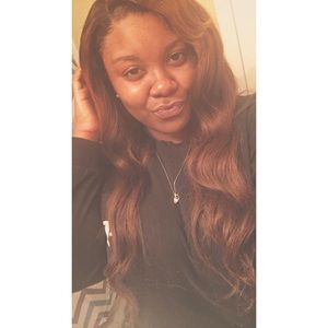Meet your Posher, Sharlene