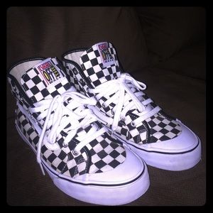 Vans black ball surf Hi's