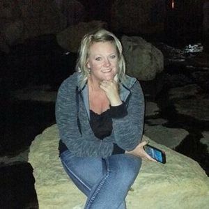 Meet your Posher, Nicky