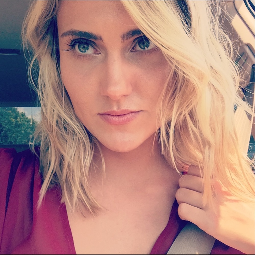 Meet your Posher, Amanda