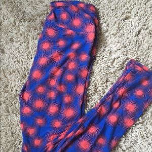 Brand new LulaRoe OS leggings