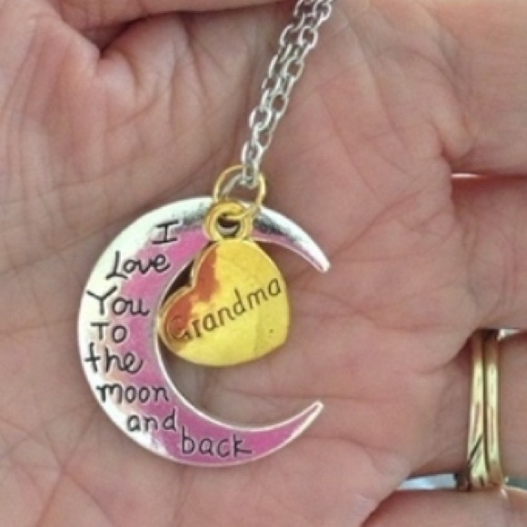 ❣️Closet Clean Out ❣️Grandma, I Love You Necklace.