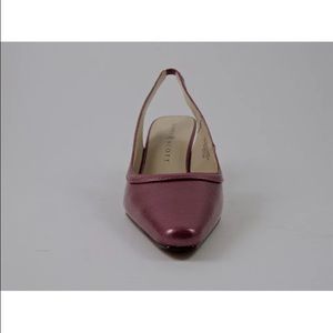 Women Slingback pumps