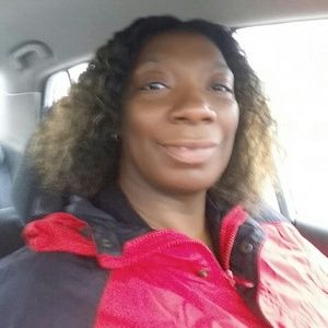 Meet your Posher, Janeka