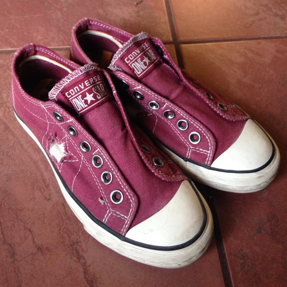 Converse no-lace slip on