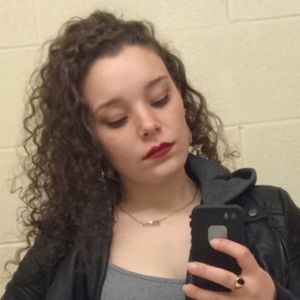 Meet your Posher, Elena