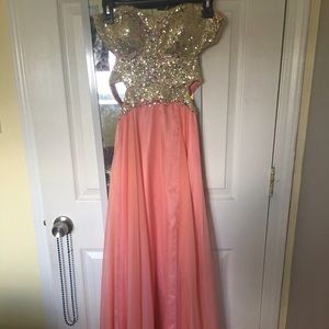 Prom dress