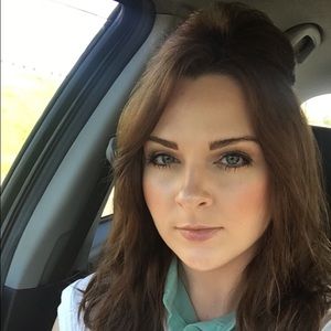 Meet your Posher, Shelby