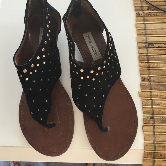 ***SOLD***Steve Madden sandals