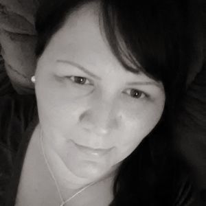 Meet your Posher, Sheila