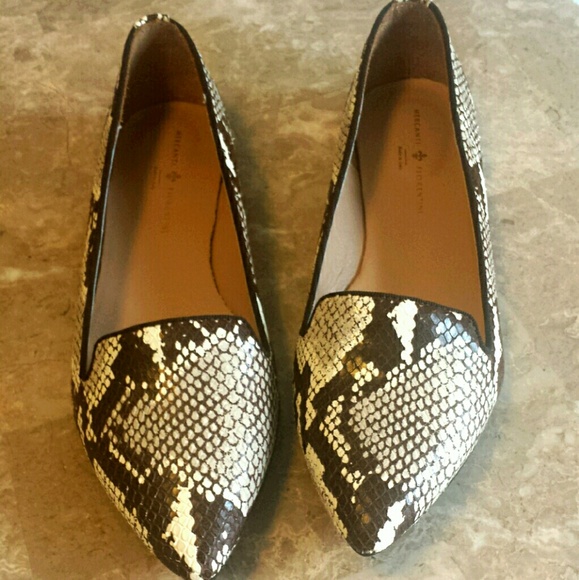 Snake print flats - Picture 3 of 3