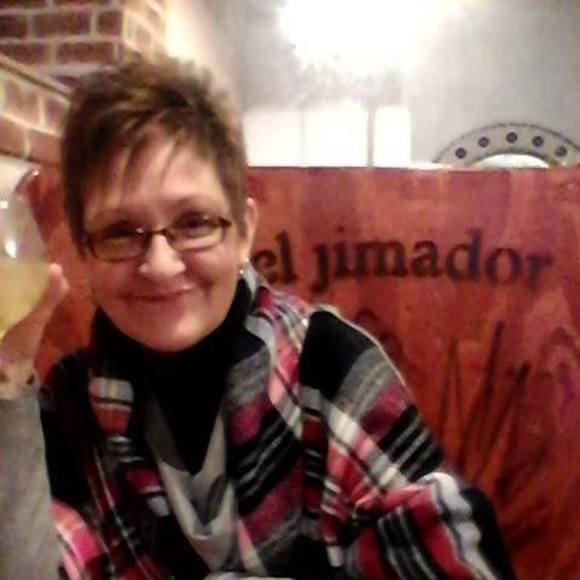 Meet your Posher, Wendy - Picture 1 of 1