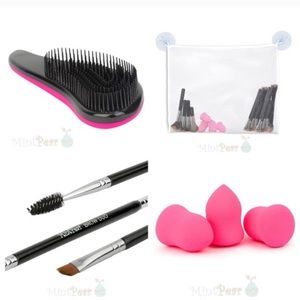 SALE DAY 🎉 Detangling Hair Brush