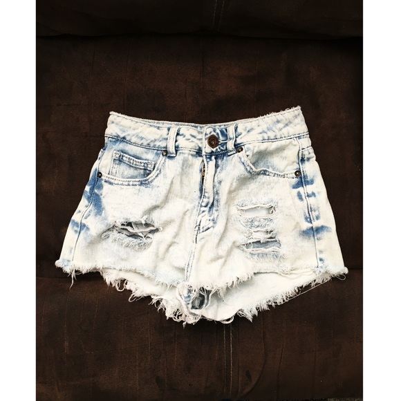 Bullhead Jean high waisted shorts