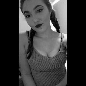 Meet your Posher, Lexie